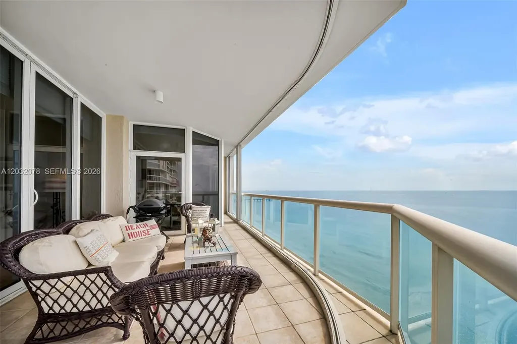 6051 N Ocean Drive Hollywood FL 33019