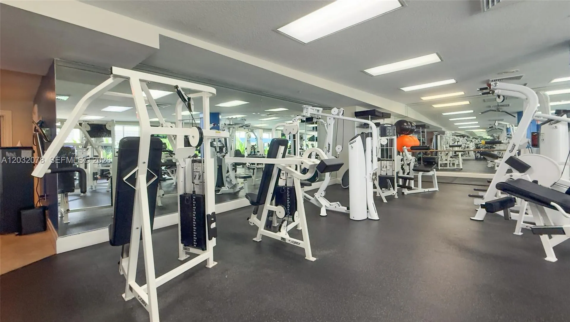 6051 N Ocean Drive Hollywood FL 33019