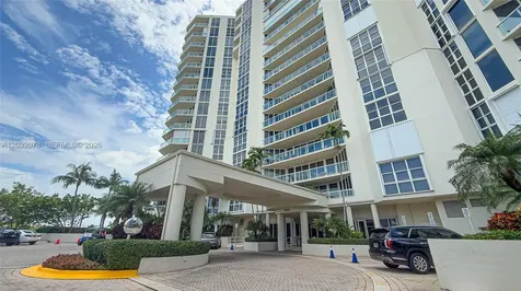 6051 N Ocean Drive Hollywood FL 33019