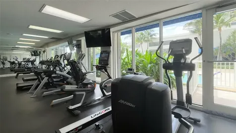 6051 N Ocean Drive Hollywood FL 33019