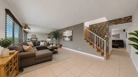 14 Matador Lane Davie FL 33324