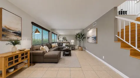 14 Matador Lane Davie FL 33324