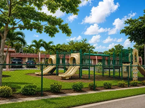 14 Matador Lane Davie FL 33324