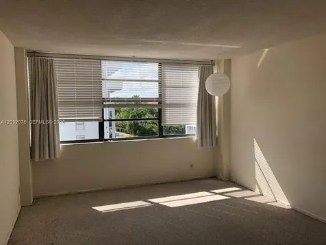 150 Ocean Lane Drive Key Biscayne FL 33149