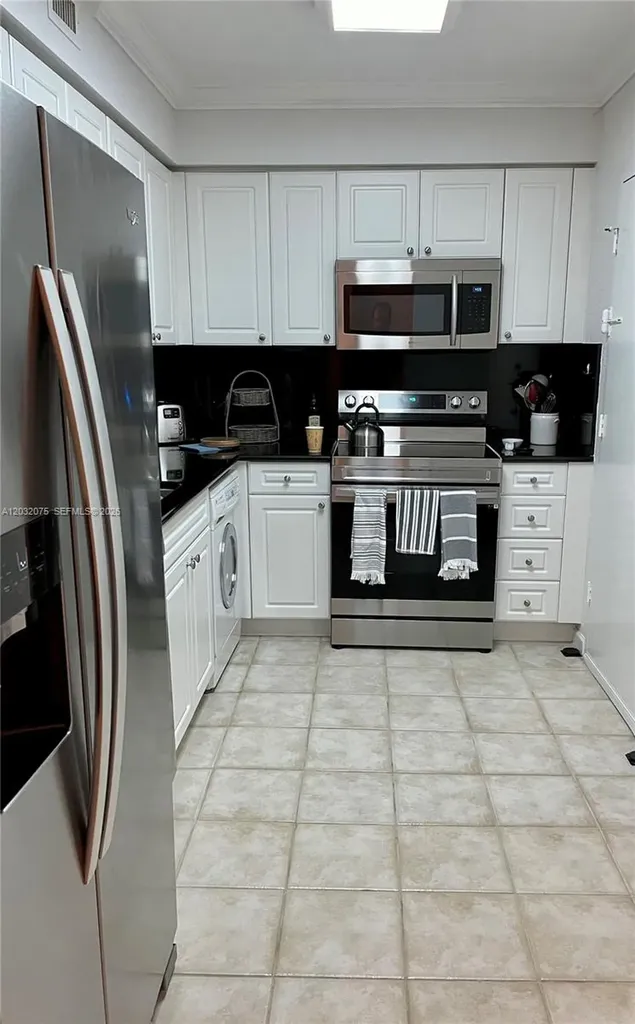 2501 S Ocean Drive Hollywood FL 33019