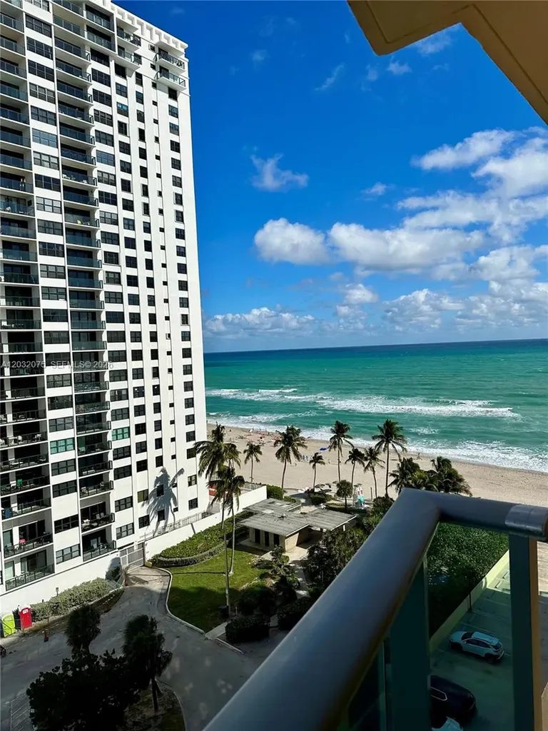 2501 S Ocean Drive Hollywood FL 33019