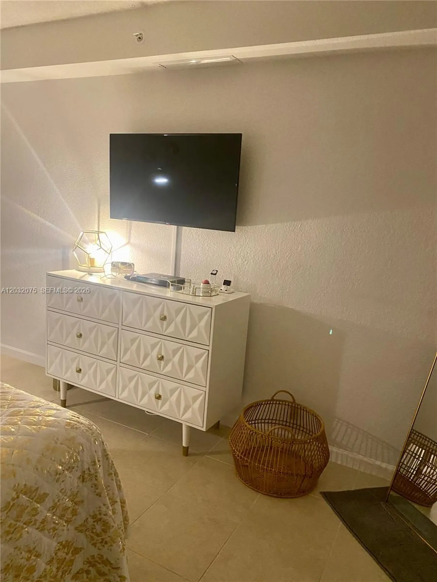 2501 S Ocean Drive Hollywood FL 33019