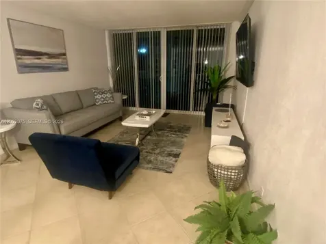 2501 S Ocean Drive Hollywood FL 33019