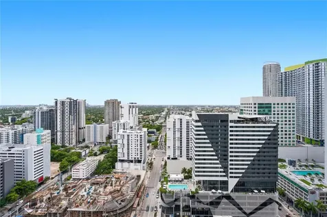 88 SW 7th Street Miami FL 33130