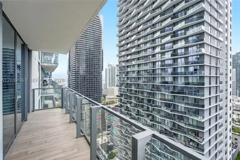 88 SW 7th Street Miami FL 33130