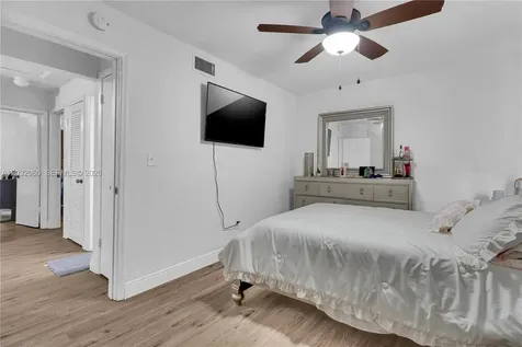 2790 NW 196th Street Miami Gardens FL 33056