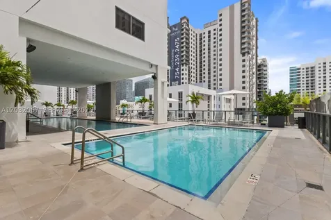 239 SW 9th Street Miami FL 33130