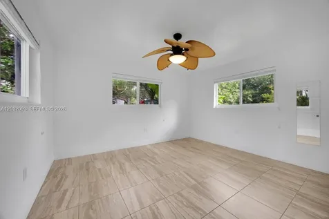 13720 SW 74th Court Palmetto Bay FL 33158