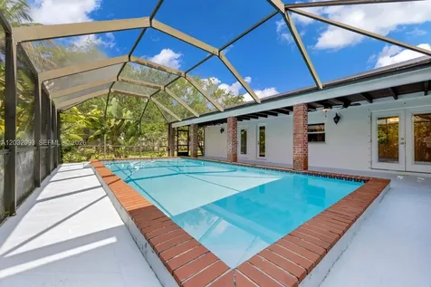 13720 SW 74th Court Palmetto Bay FL 33158