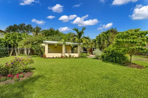 13720 SW 74th Court Palmetto Bay FL 33158