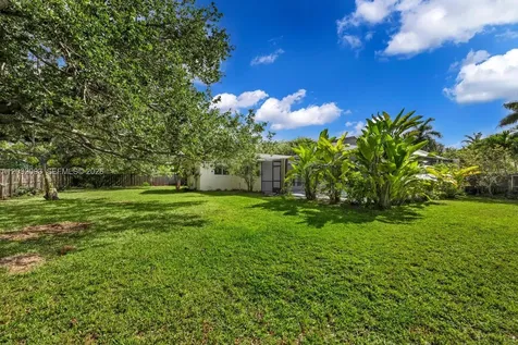 13720 SW 74th Court Palmetto Bay FL 33158