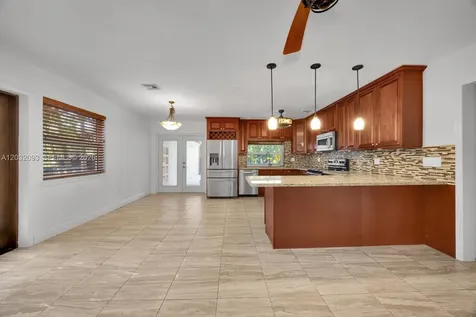 13720 SW 74th Court Palmetto Bay FL 33158