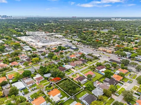3900 SW 59th Avenue Miami FL 33155