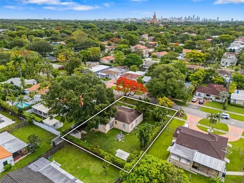 3900 SW 59th Avenue Miami FL 33155