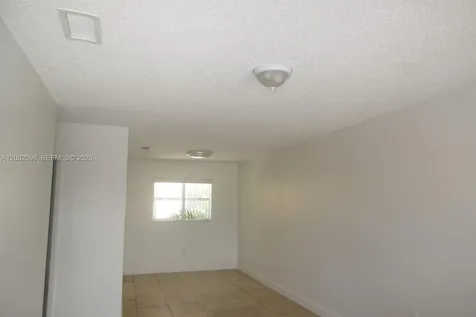 5461 W 24th Avenue Hialeah FL 33016