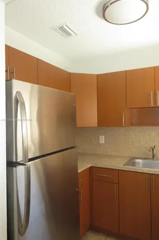 5461 W 24th Avenue Hialeah FL 33016