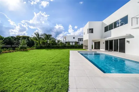 16720 N Botaniko Drive N Weston FL 33326