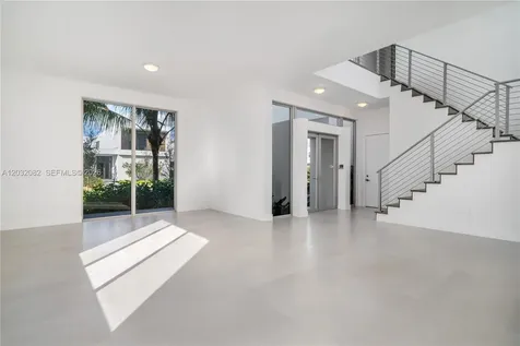 16720 N Botaniko Drive N Weston FL 33326