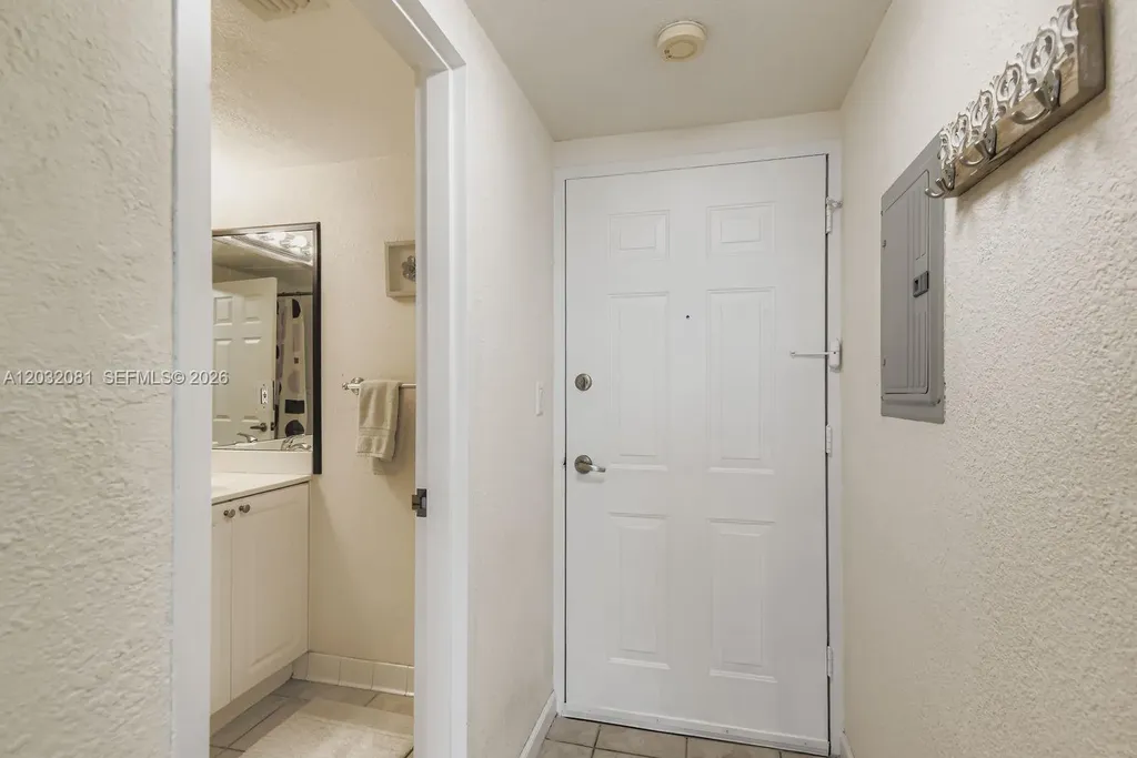 2501 S Ocean Drive Hollywood FL 33019