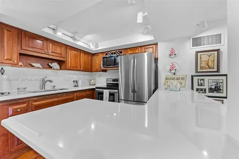 88110 Overseas Highway Islamorada FL 33036