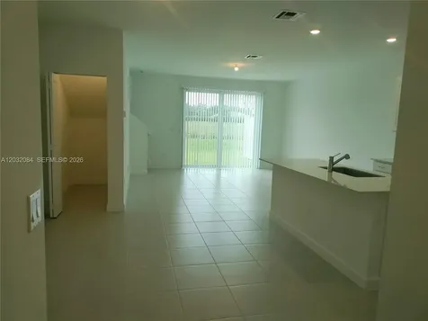 652 SE Lake Falls Street Port St. Lucie FL 34984