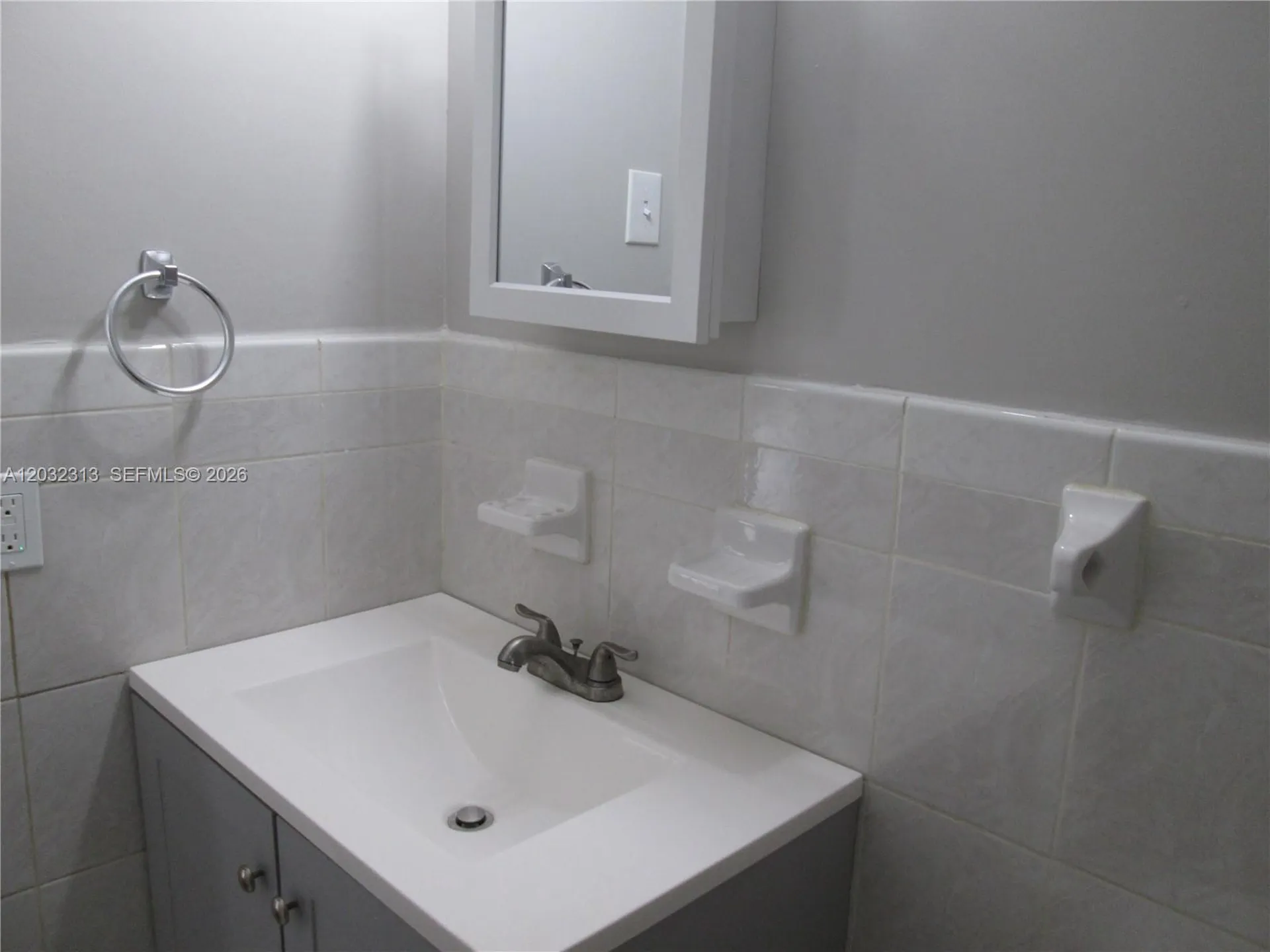 2250 NE 66th Street Fort Lauderdale FL 33308