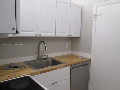 2250 NE 66th Street Fort Lauderdale FL 33308