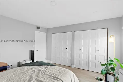 7725 SW 86th Street Miami FL 33143