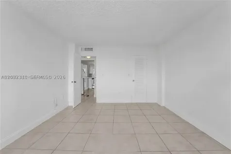 150 SE 25th Road Miami FL 33129