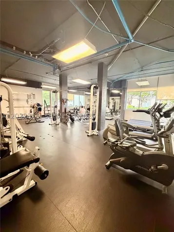 150 SE 25th Road Miami FL 33129