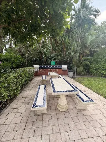 150 SE 25th Road Miami FL 33129