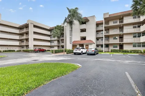 1911 Sabal Palm Drive Davie FL 33324