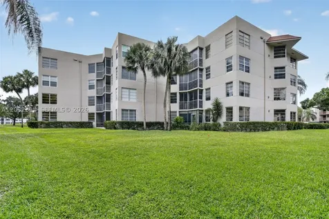 1911 Sabal Palm Drive Davie FL 33324