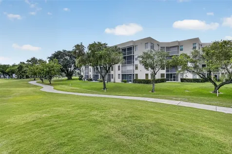 1911 Sabal Palm Drive Davie FL 33324