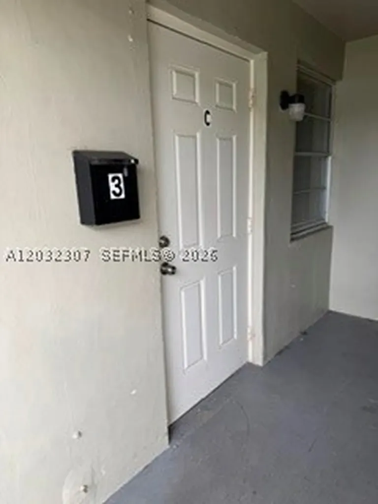 7601 Venetian Street Miramar FL 33023