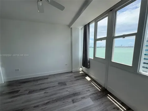 7545 E Treasure Drive North Bay Village FL 33141