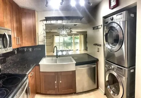 125 S Laurel Drive Margate FL 33063