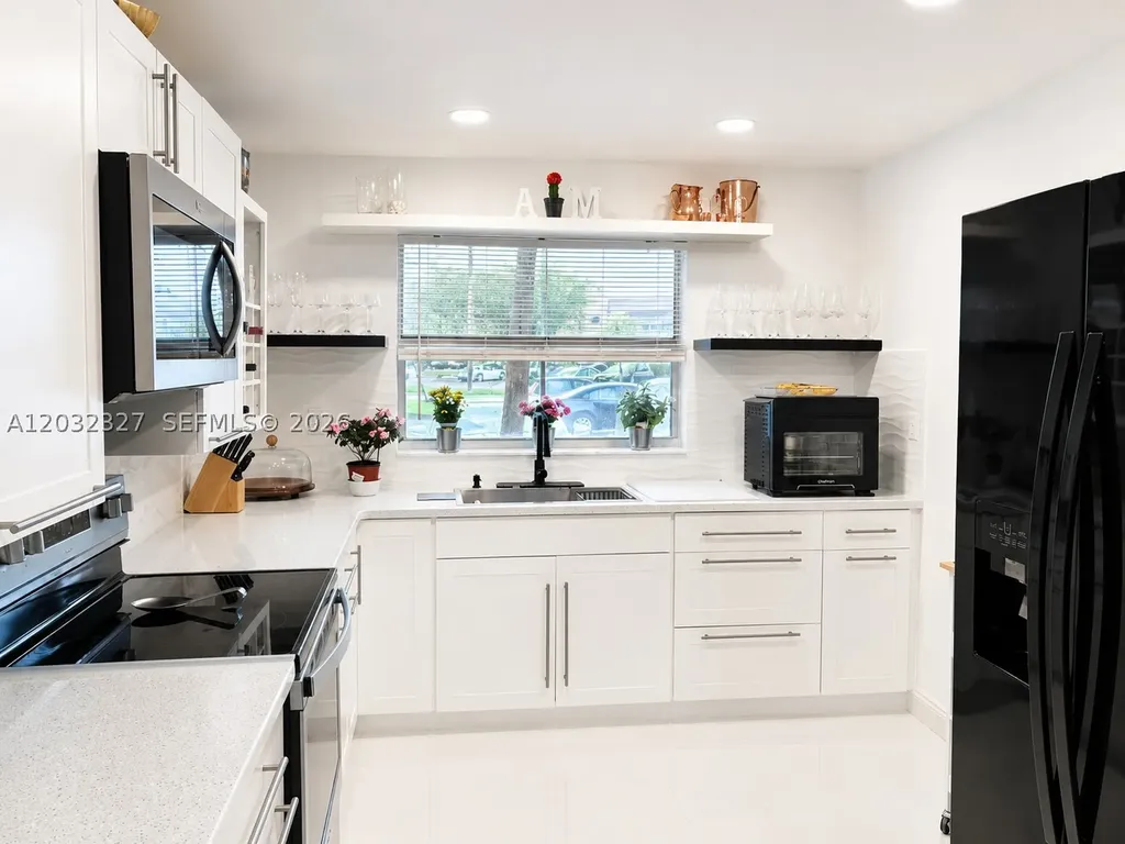 9241 Sunrise Lakes Boulevard Sunrise FL 33322
