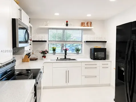 9241 Sunrise Lakes Boulevard Sunrise FL 33322