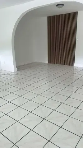2467 NW 103rd Street Miami FL 33147