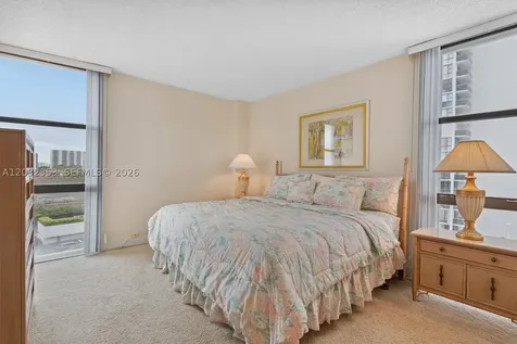 3625 N Country Club Drive Aventura FL 33180