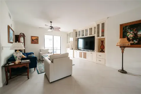 8390 SW 72nd Avenue Miami FL 33143