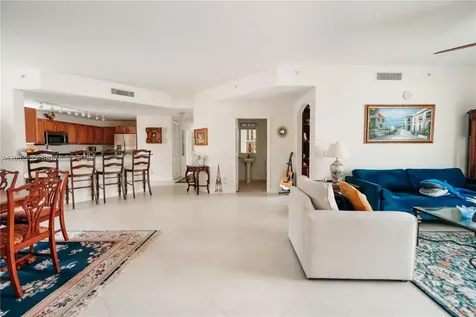 8390 SW 72nd Avenue Miami FL 33143