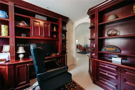 8390 SW 72nd Avenue Miami FL 33143
