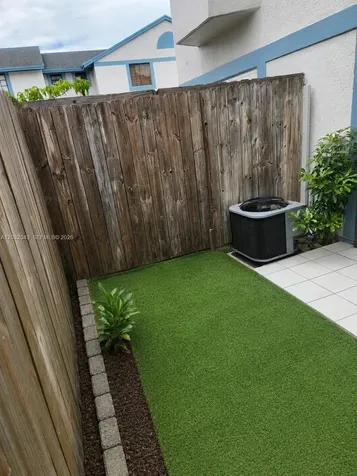 11789 SW 18th Street Miami FL 33175